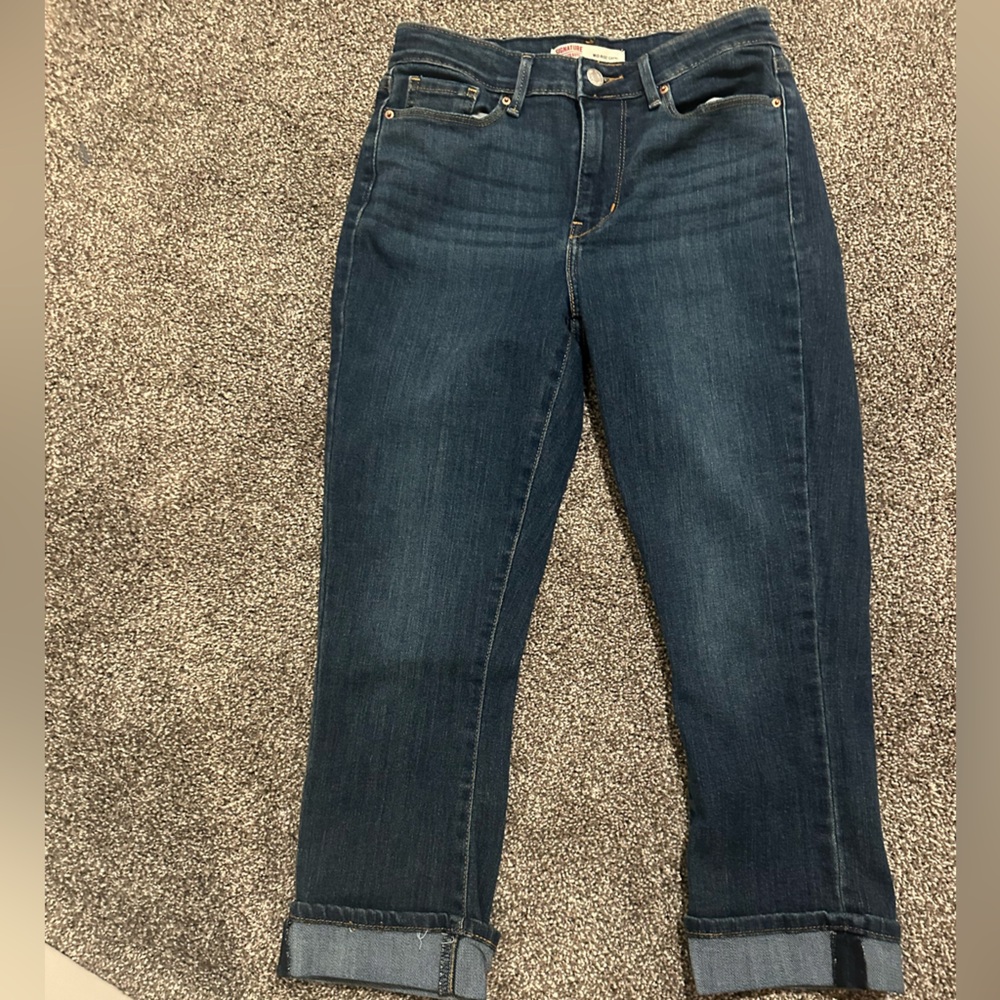 Mid Rise Capris - Picture 1 of 3
